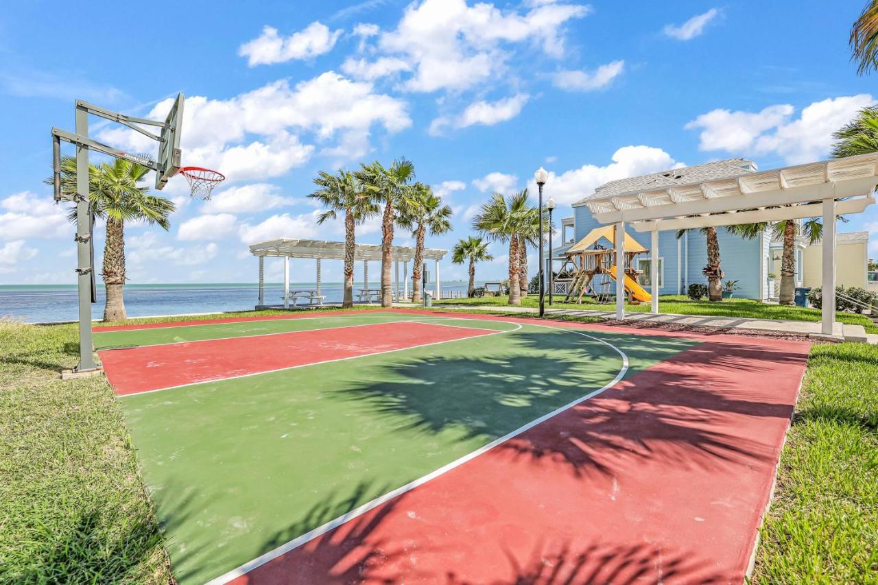 Bayfront Cottage- Pool - Hot Tub - Close To Beach ポートイザベル エクステリア 写真