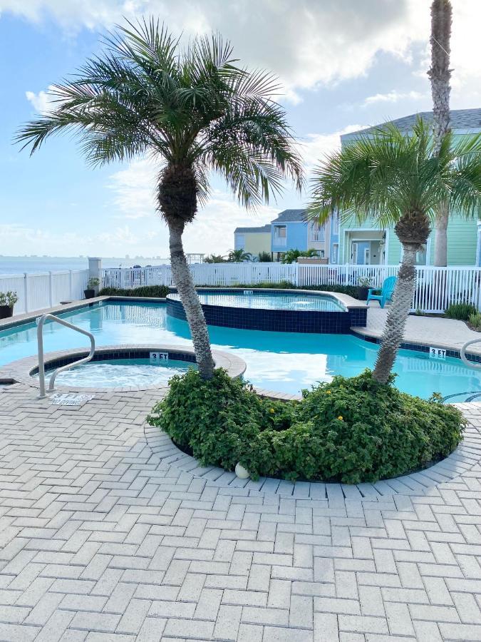 Bayfront Cottage- Pool - Hot Tub - Close To Beach ポートイザベル エクステリア 写真