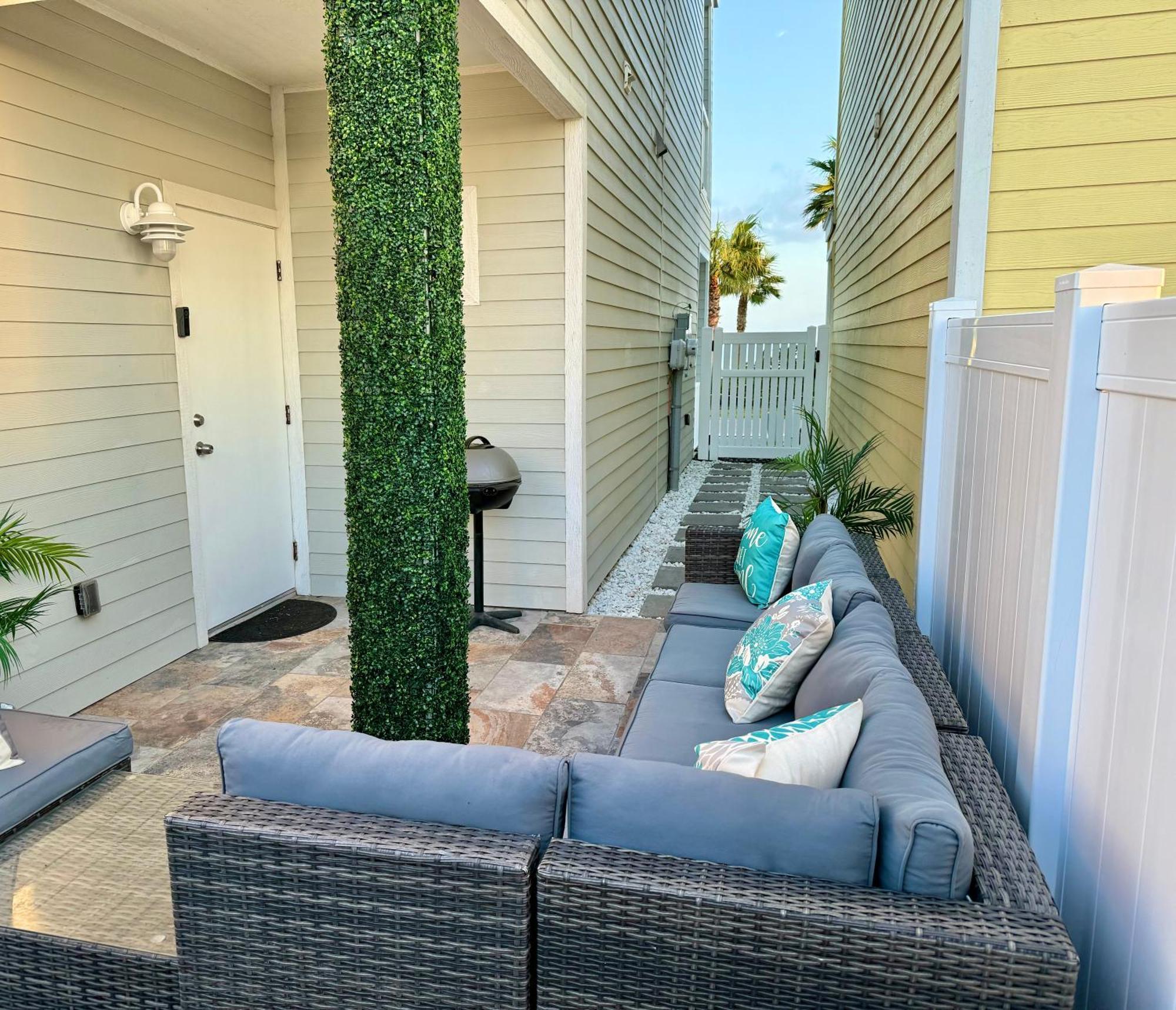 Bayfront Cottage- Pool - Hot Tub - Close To Beach ポートイザベル エクステリア 写真